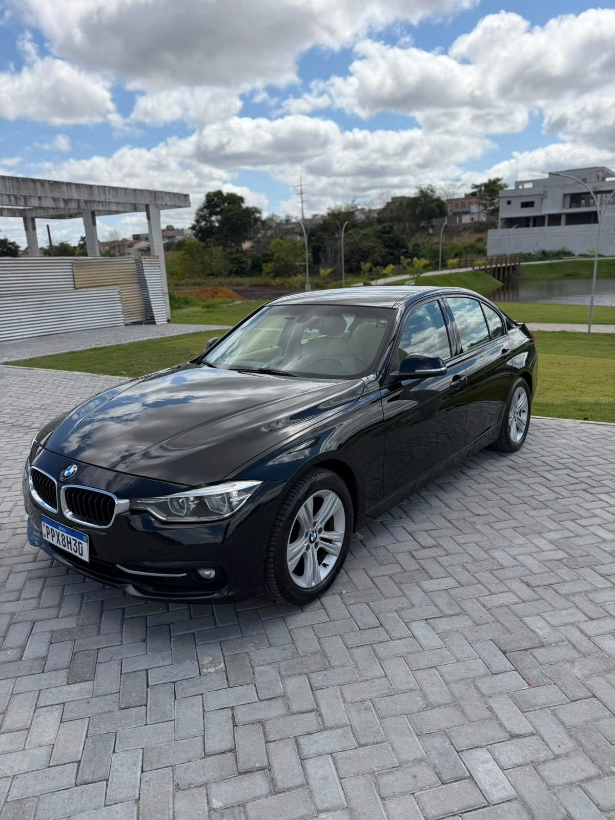 320i active flex